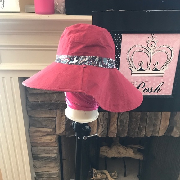 Reversible bucket hat - Picture 1 of 6
